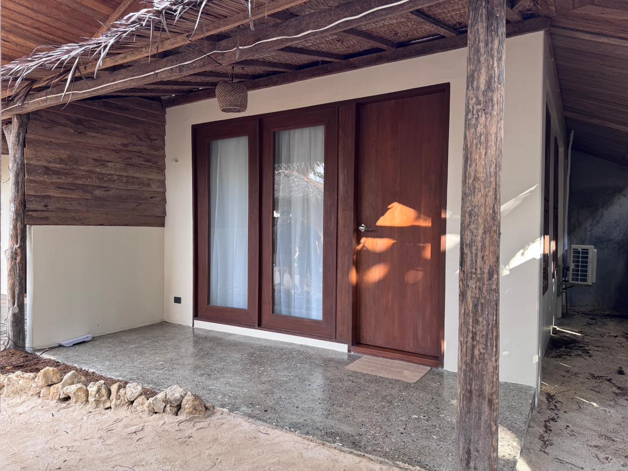 Kalmaru Haven exterior daytime porch